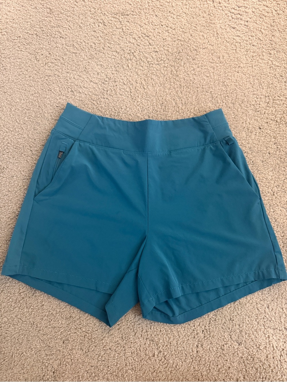 Athleta Brooklyn Short
